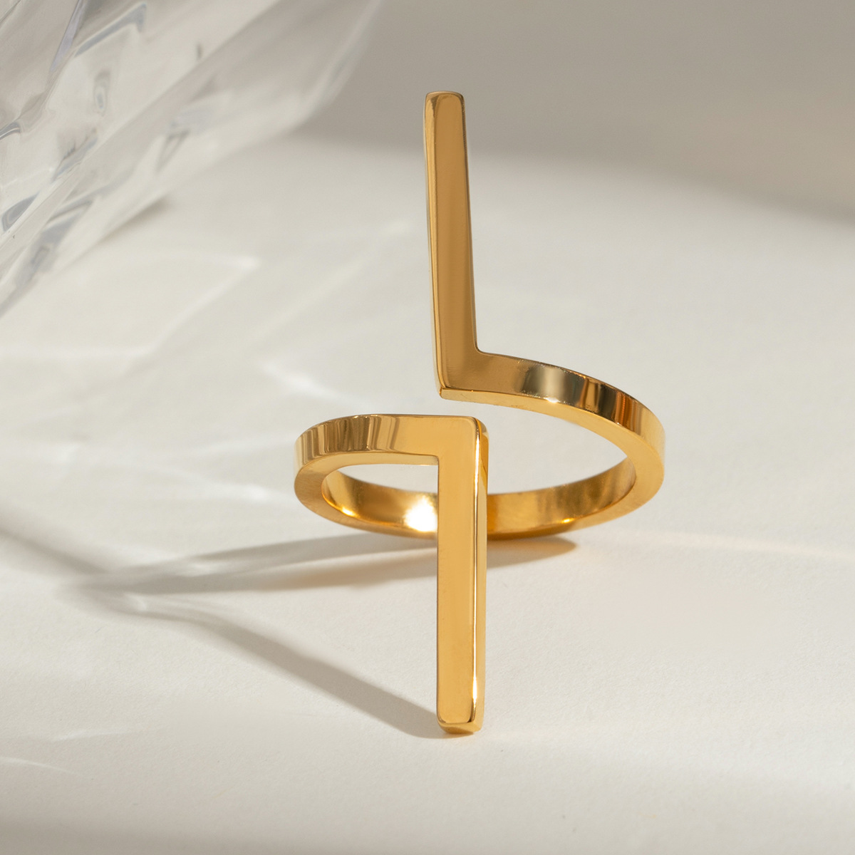 1 Stück Simple Series Ins Style Geometrischer Edelstahl 18K vergoldet verstellbare Damenringe h5 